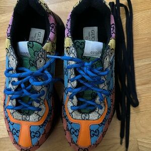 Super Nice Shoes,Mens 7,Really Good Condition